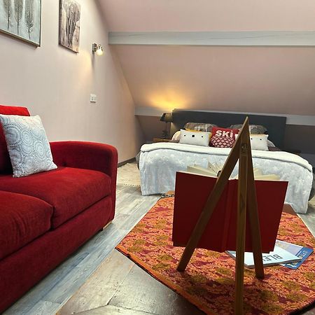 A La Marc'Quize Chambres D'Hotes, Petit Dejeuner Compris, Avec Piscine A Debordement En Exterieur, Bain Nordique A 38 Degres En Prestation Supplement Sur Reservation Horaire Anticipee 1 Place De Parking Gratuite Sur Place Mouxy Exterior photo