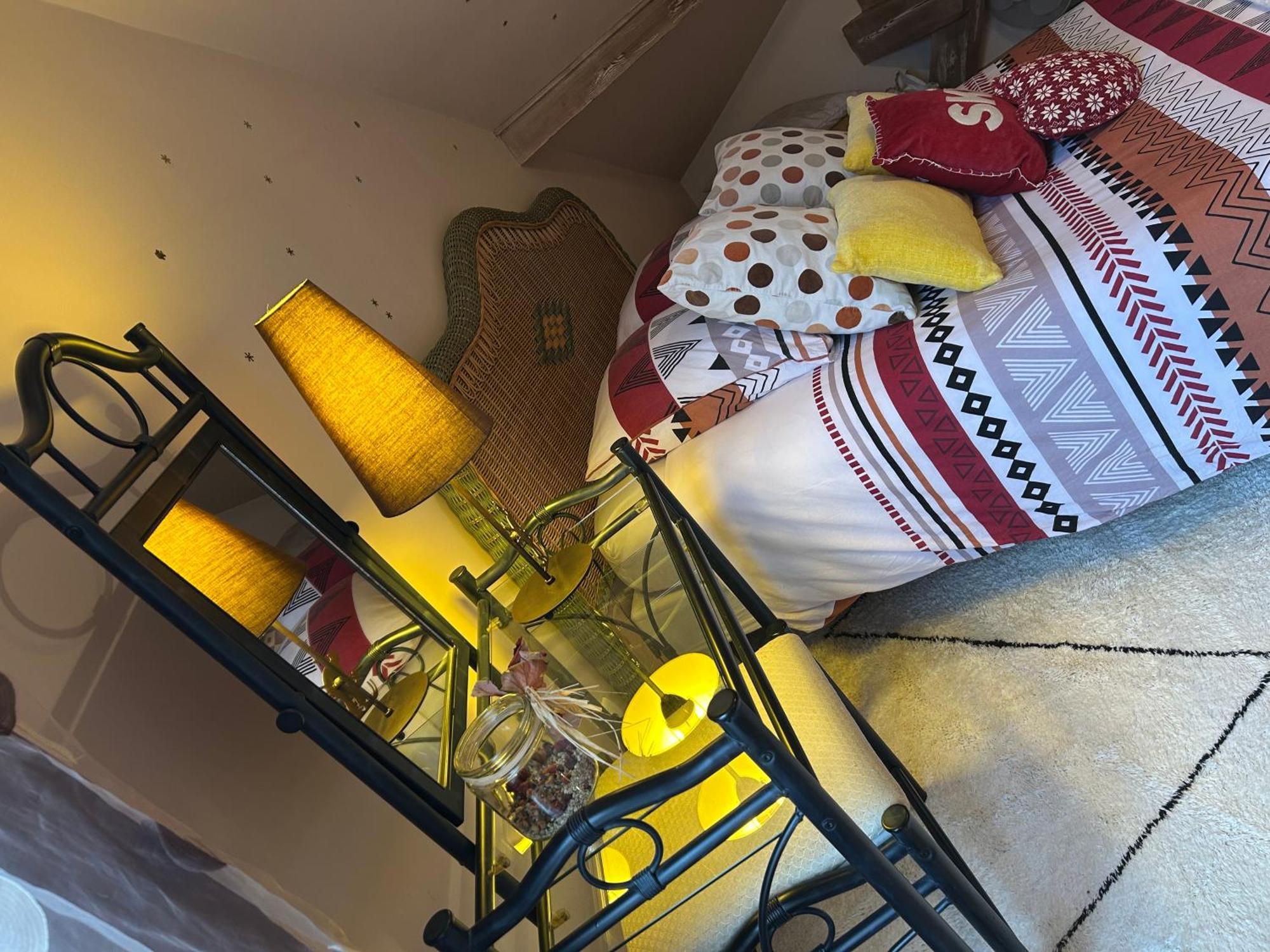 A La Marc'Quize Chambres D'Hotes, Petit Dejeuner Compris, Avec Piscine A Debordement En Exterieur, Bain Nordique A 38 Degres En Prestation Supplement Sur Reservation Horaire Anticipee 1 Place De Parking Gratuite Sur Place Mouxy Exterior photo
