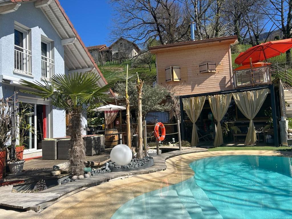 A La Marc'Quize Chambres D'Hotes, Petit Dejeuner Compris, Avec Piscine A Debordement En Exterieur, Bain Nordique A 38 Degres En Prestation Supplement Sur Reservation Horaire Anticipee 1 Place De Parking Gratuite Sur Place Mouxy Exterior photo